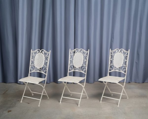 Chaises et Bancs