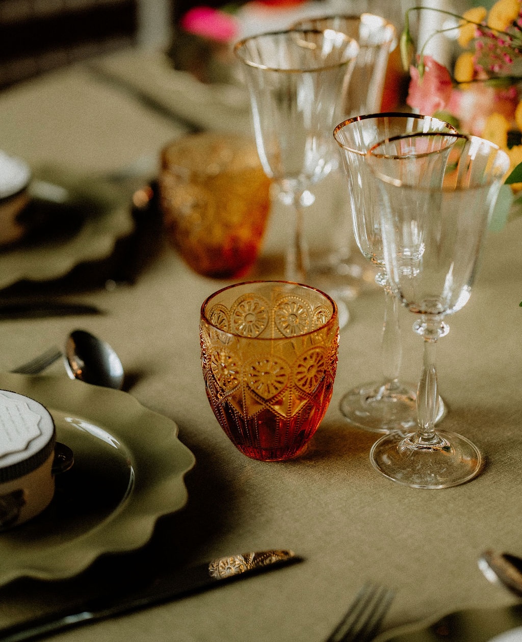 Nappe en lin olive Ø150 – Image 3